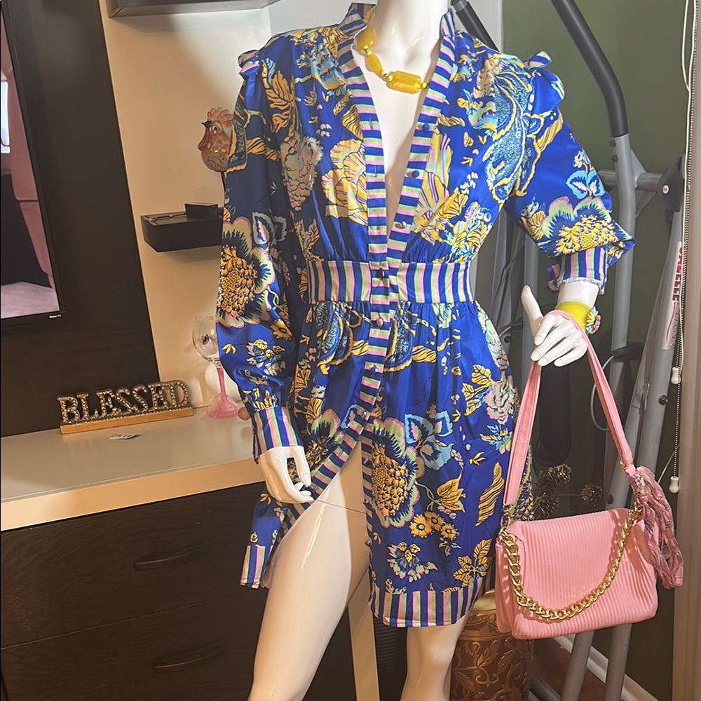 Floral Blue Dress with Pink Accents - Picture 11 of 11